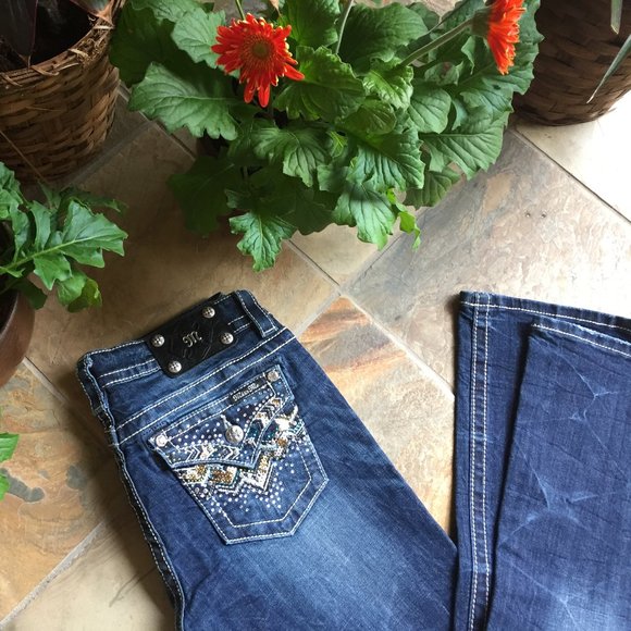 Miss Me Signature Rise Boot Cut Jeans (NWOT; size 28) - Picture 13 of 16